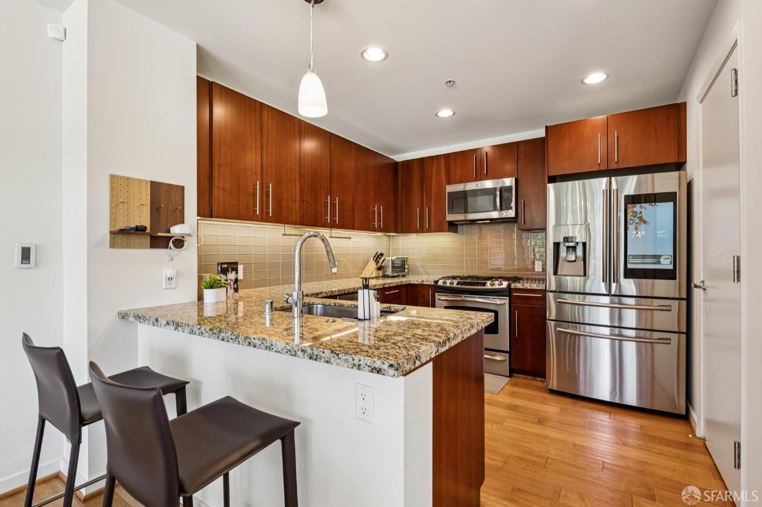 325 Berry Street 114