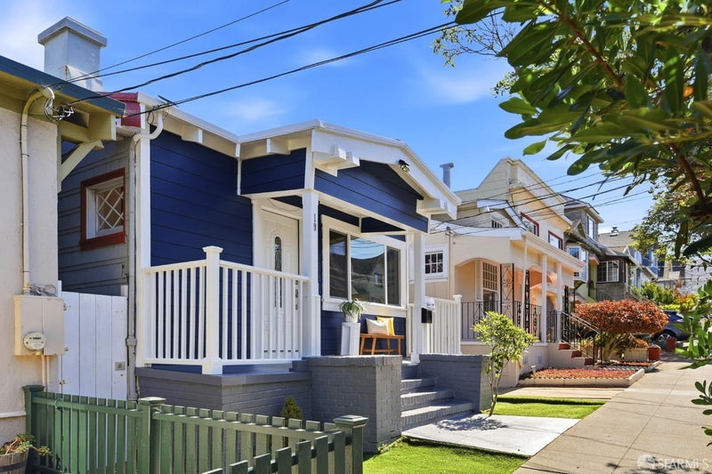 19 Curtis Street