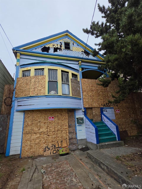 266 Farallones Street, San Francisco, CA 94112 - #: 426158819