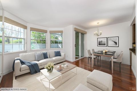 Property photo of 8 Mariners Circle, San Rafael, CA 94903