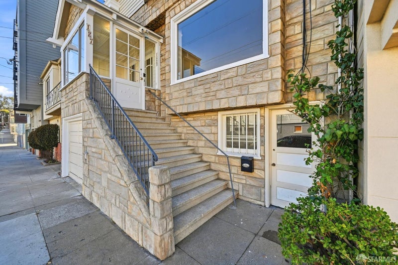 127-129 Willard North Street