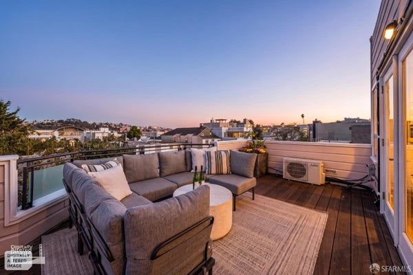 843 S VAN NESS AVE APT 8, SAN FRANCISCO, CA 94110 - Image dcb66dcd37fe1545b307e10b5e4c7b9f/1597436001