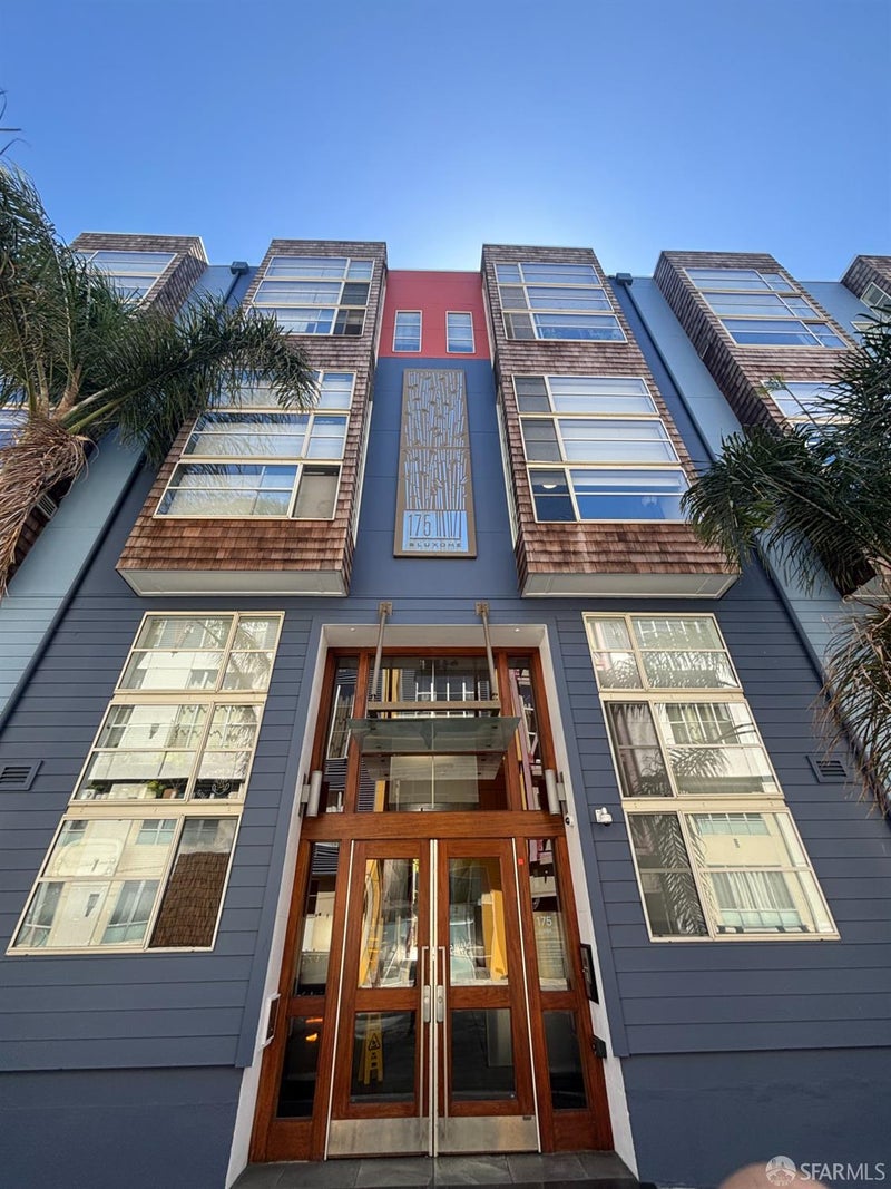 175 Bluxome Street 206