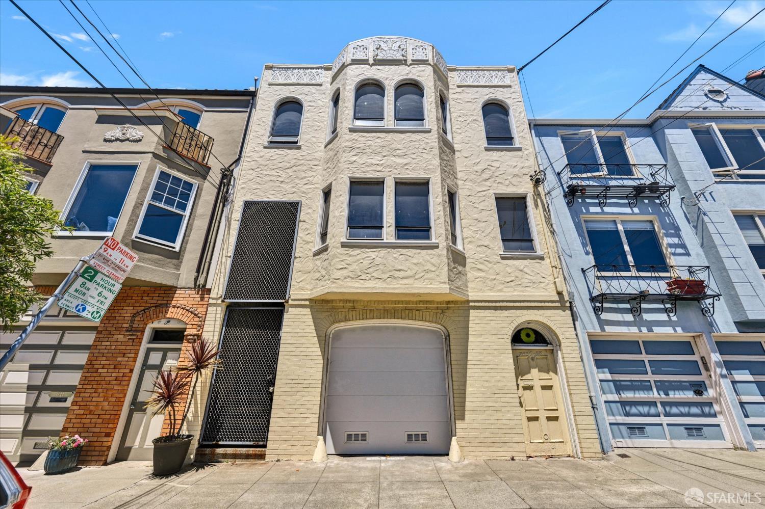 1836-1840 Greenwich Street