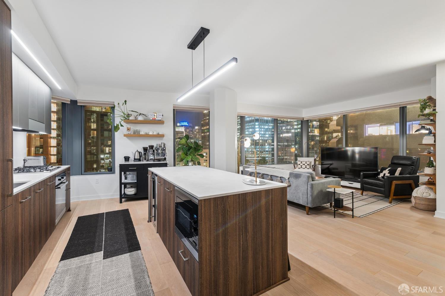 280 Spear Street 11A