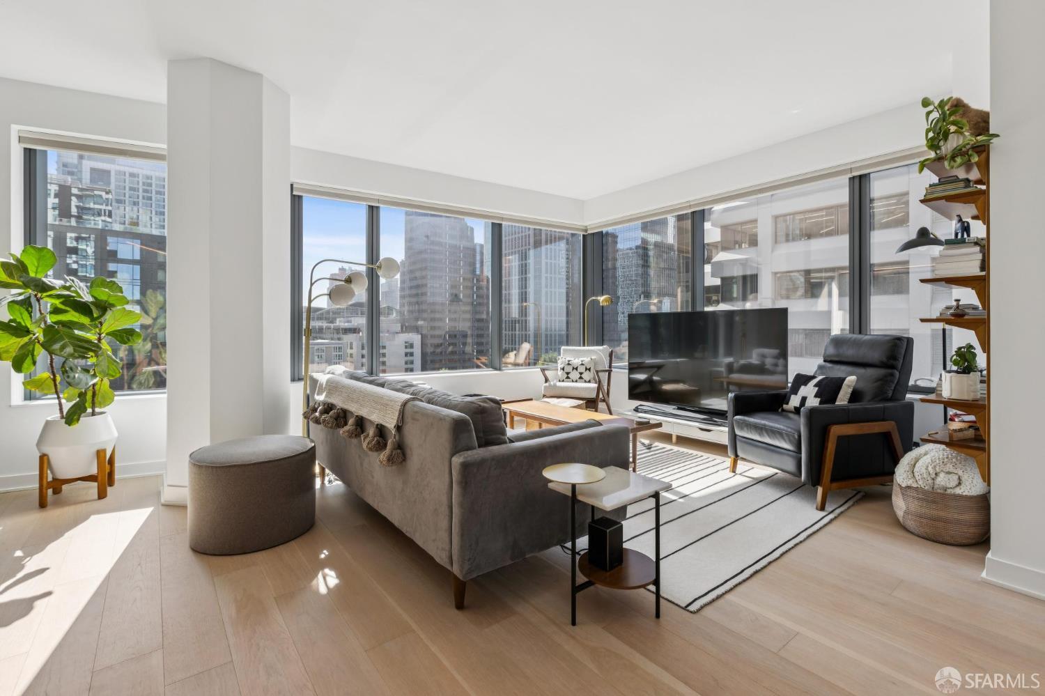 280 Spear Street 11A
