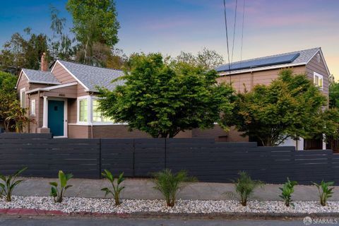 4600 Steele Street, Oakland, CA 94611 - #: 425037029