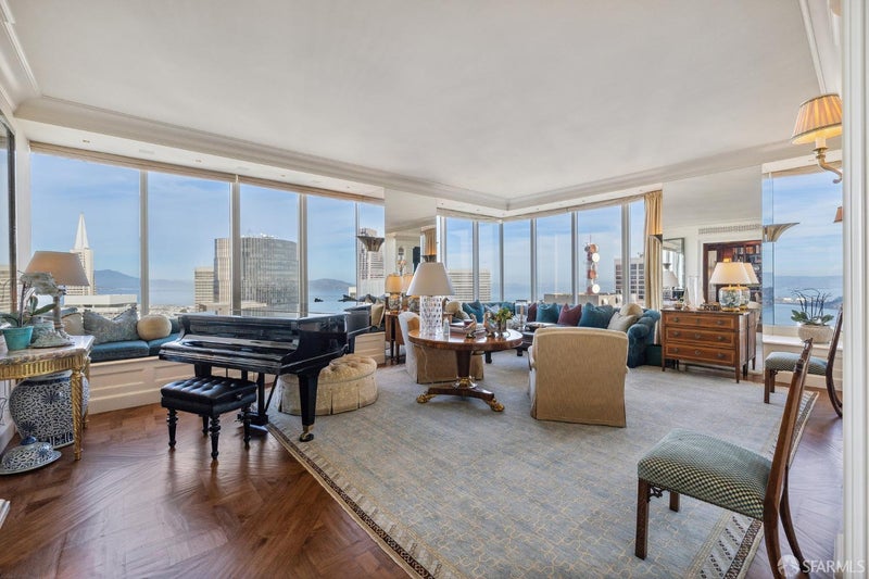 301 Mission Street 52B