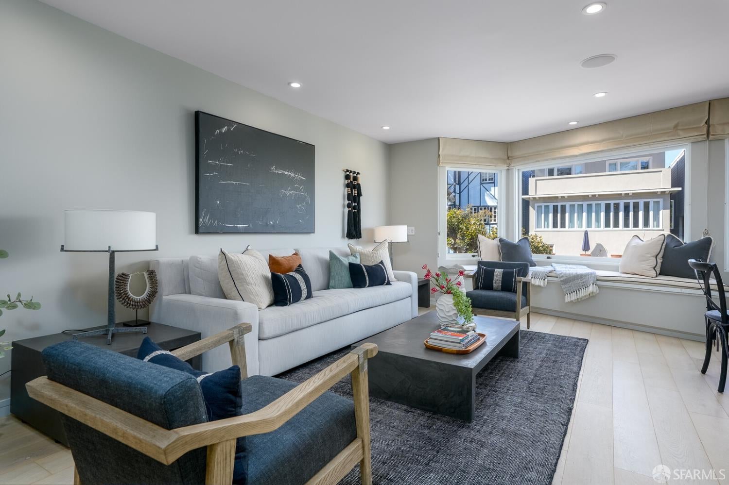1025 Lombard Street 4