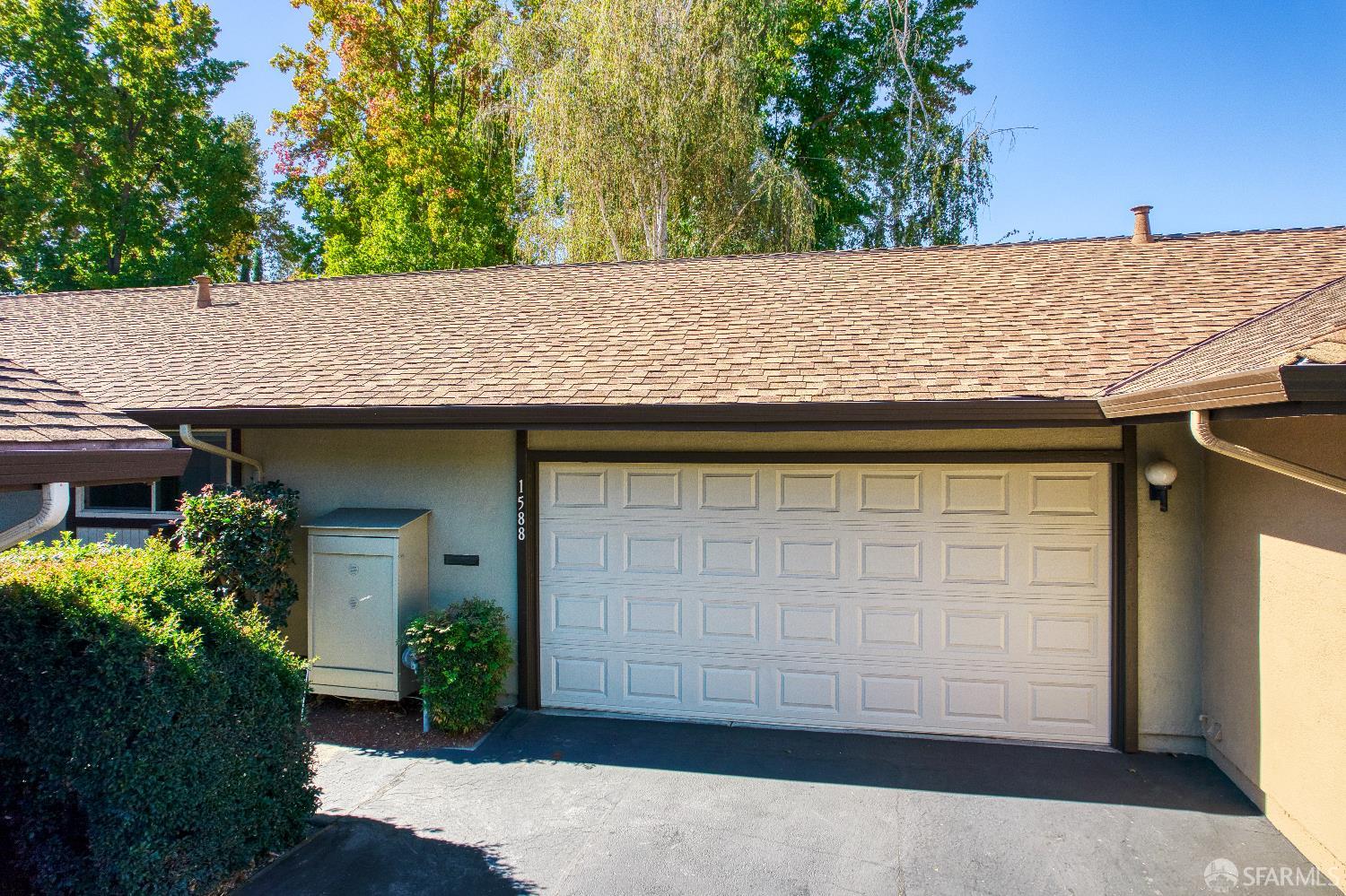 1588 Candelero Drive