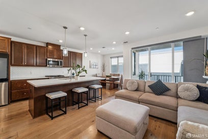493 Cambridge Street San Francisco CA 94134