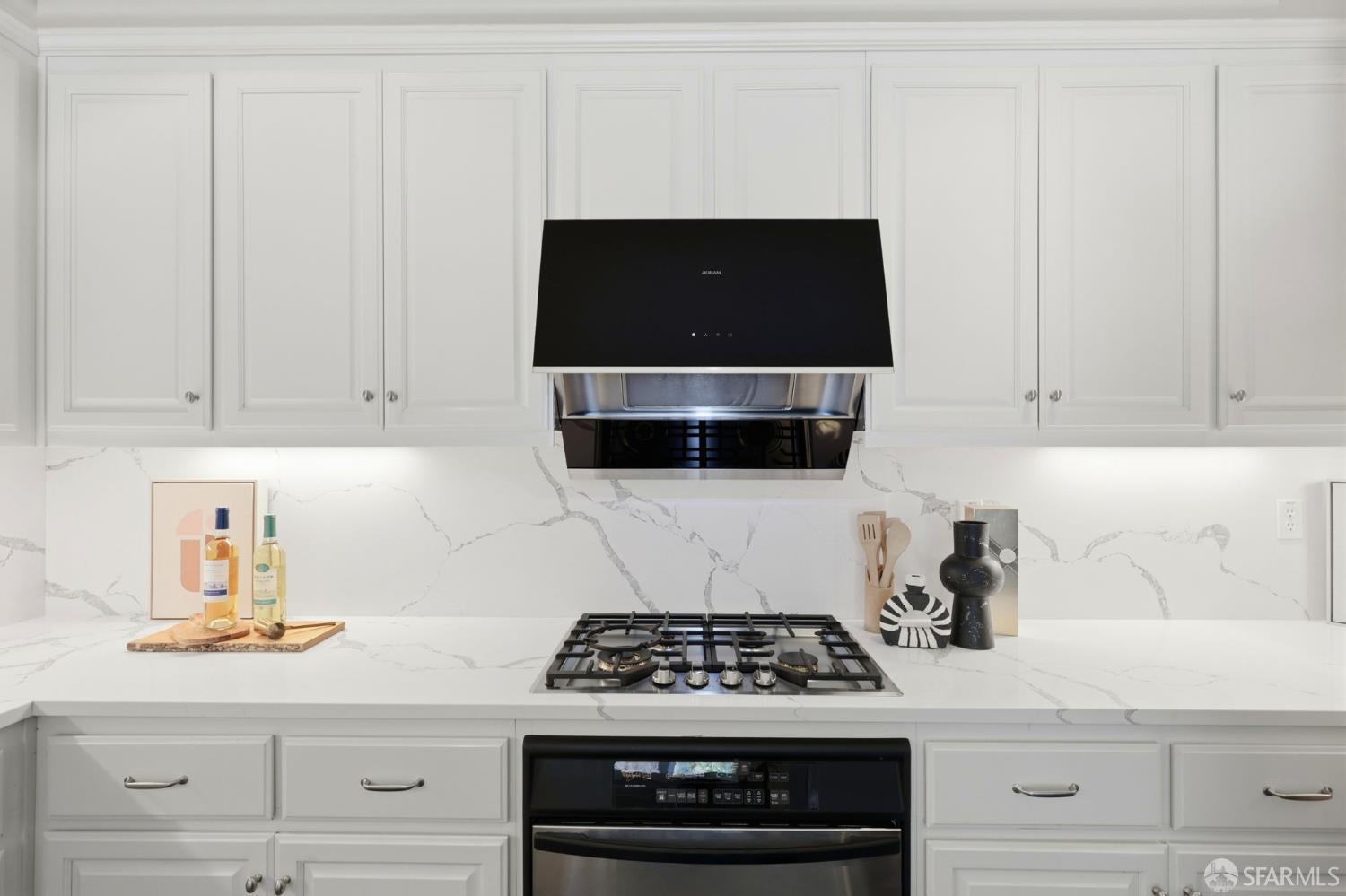 400 Live Oak Way 401