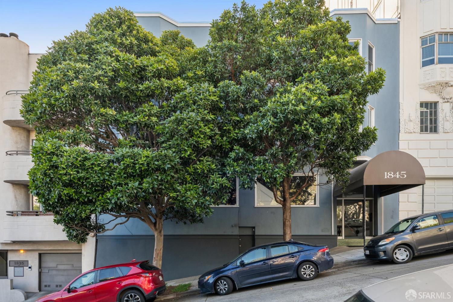 1845 Leavenworth Street 202