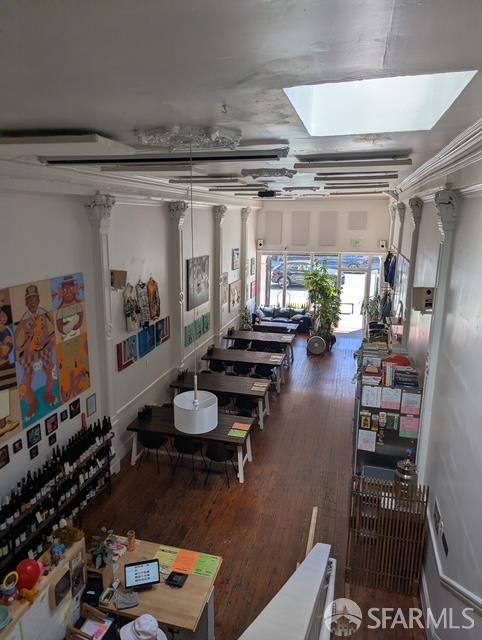 302 Valencia Street