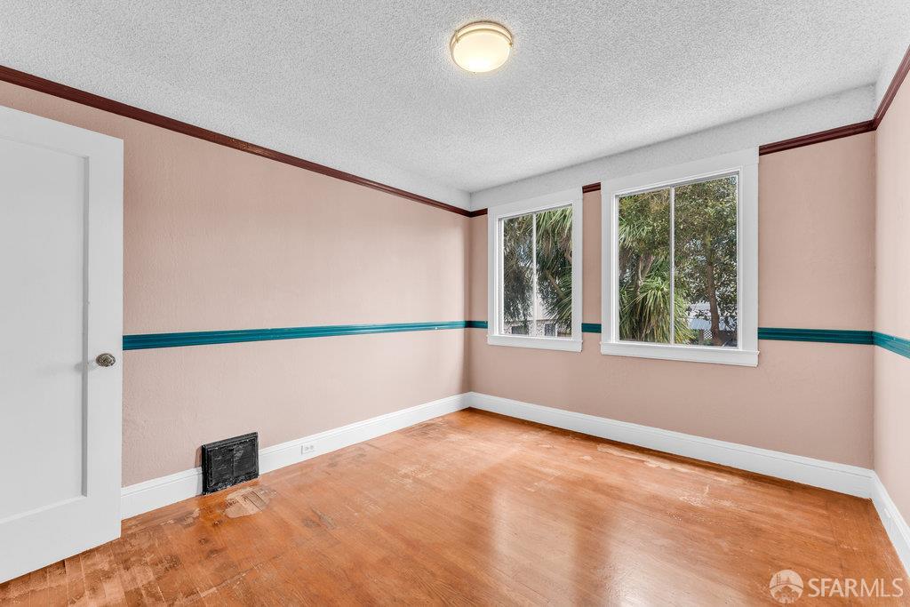 San Francisco, California 94112, United States, 2 Bedrooms Bedrooms, ,2 BathroomsBathrooms,Residential,Active,174918