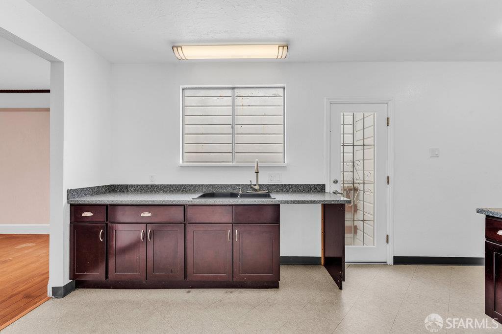 San Francisco, California 94112, United States, 2 Bedrooms Bedrooms, ,2 BathroomsBathrooms,Residential,Active,174918