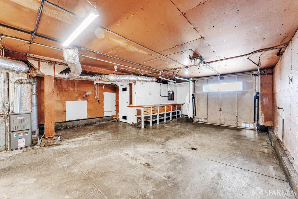 San Francisco, California 94112, United States, 2 Bedrooms Bedrooms, ,2 BathroomsBathrooms,Residential,Active,174918