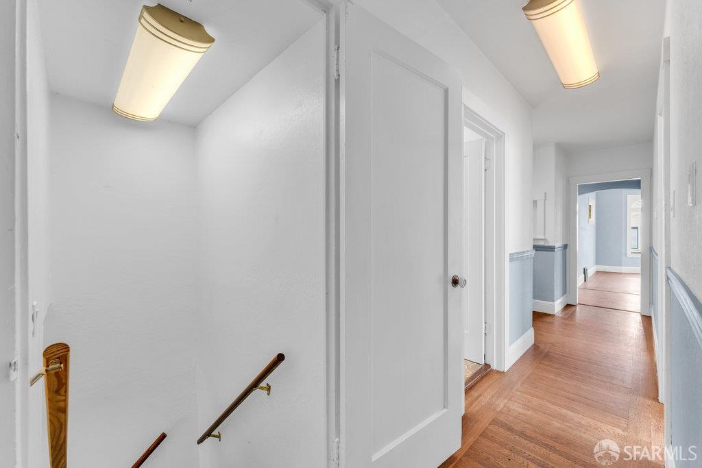 San Francisco, California 94112, United States, 2 Bedrooms Bedrooms, ,2 BathroomsBathrooms,Residential,Active,174918