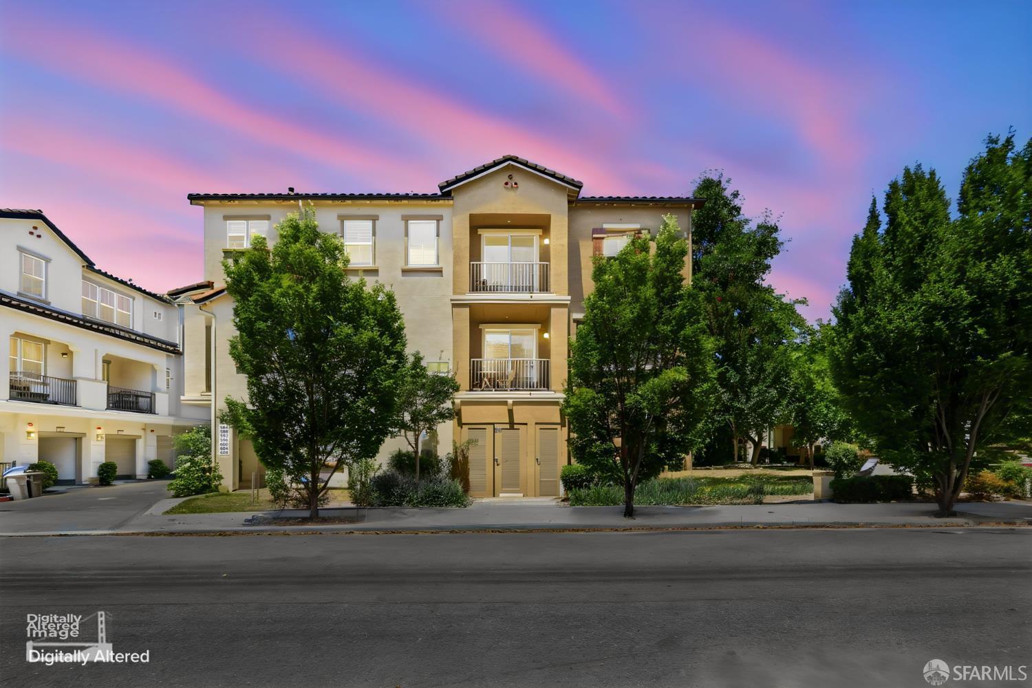 580 Messina Gardens Lane