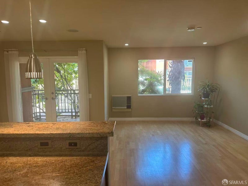 1855 Palm View Place 124