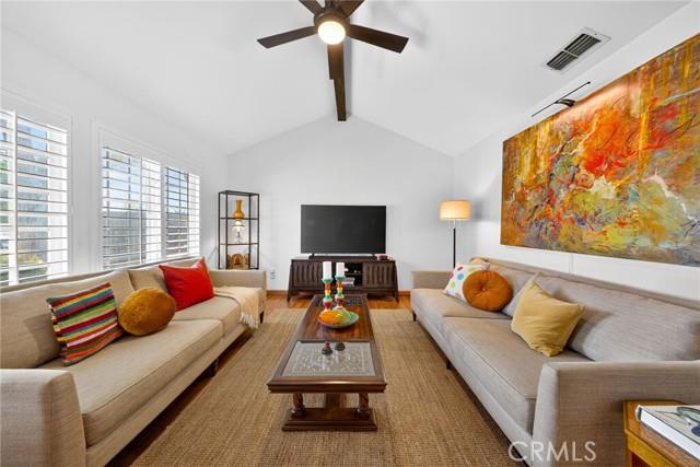 2433 W 3rd
