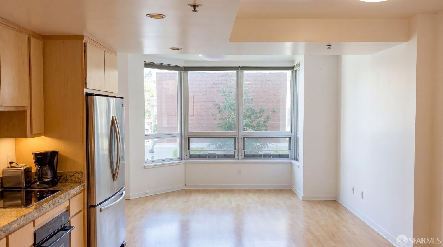 750 Van Ness Avenue 204