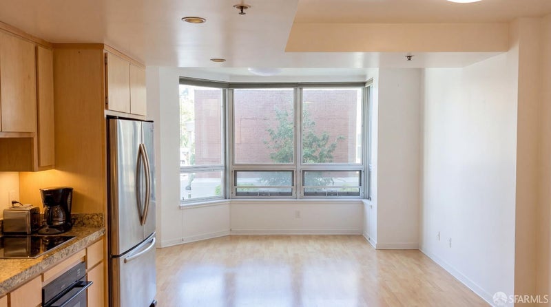 750 Van Ness Avenue 204