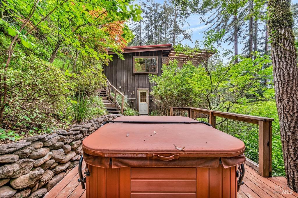 Forestville, California 95436, United States, 1 Bedroom Bedrooms, ,1 BathroomBathrooms,Residential,Pending,121908