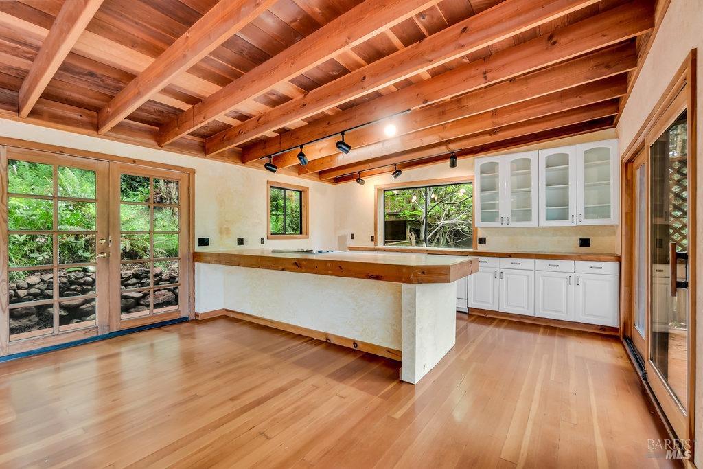 Forestville, California 95436, United States, 1 Bedroom Bedrooms, ,1 BathroomBathrooms,Residential,Pending,121908