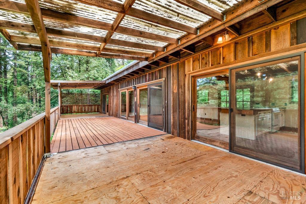 Forestville, California 95436, United States, 1 Bedroom Bedrooms, ,1 BathroomBathrooms,Residential,Pending,121908