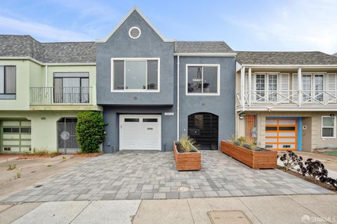 1912 Sloat Boulevard, San Francisco, CA 94116 - #: 424048282