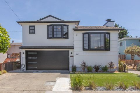 247 Rainier Avenue, South San Francisco, CA 94080 - #: 425039171