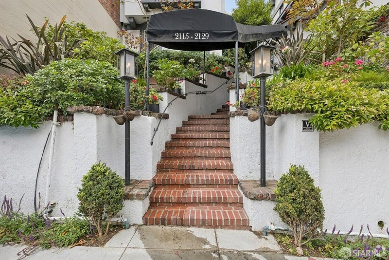 2115 Hyde Street