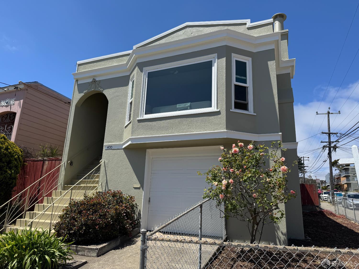 MLS: 425042920