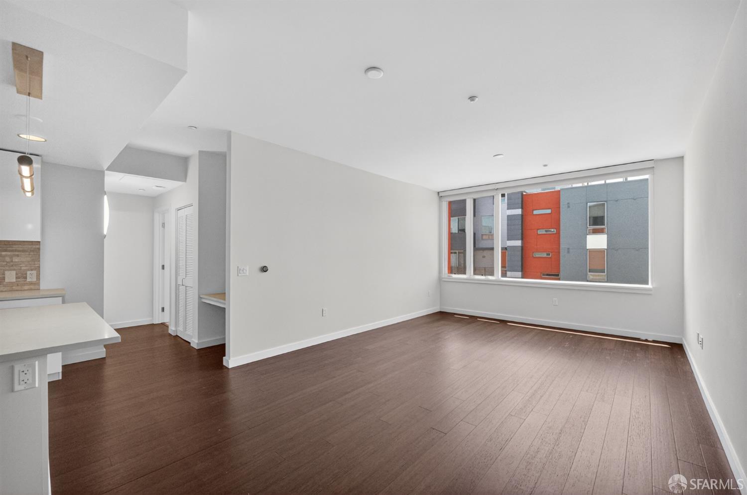 570 Innes Avenue 302
