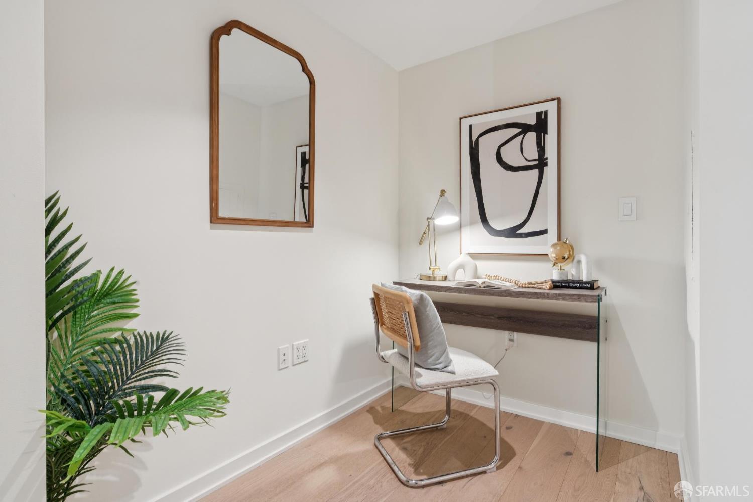 1 Hawthorne Street 4H