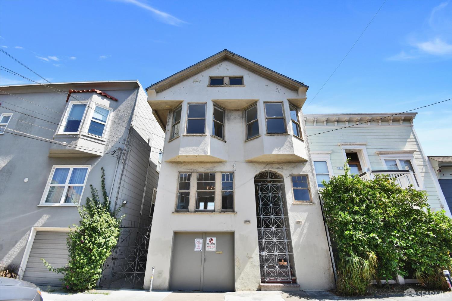 San Francisco, California 94110, United States, 5 Bedrooms Bedrooms, ,2 BathroomsBathrooms,Residential,Active,205147