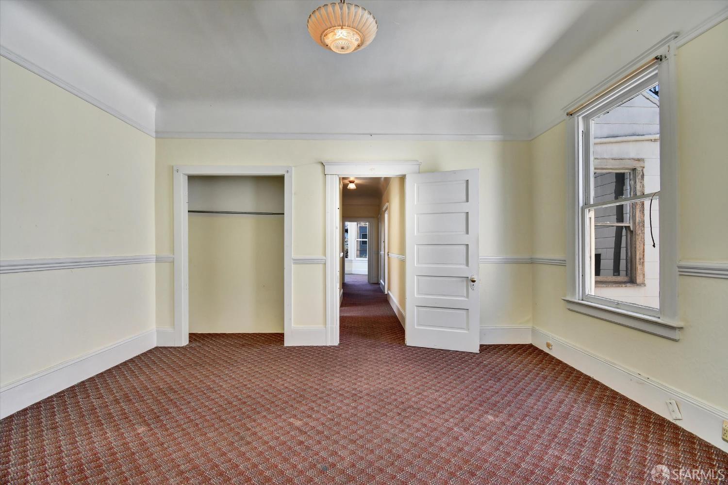 San Francisco, California 94110, United States, 5 Bedrooms Bedrooms, ,2 BathroomsBathrooms,Residential,Active,205147