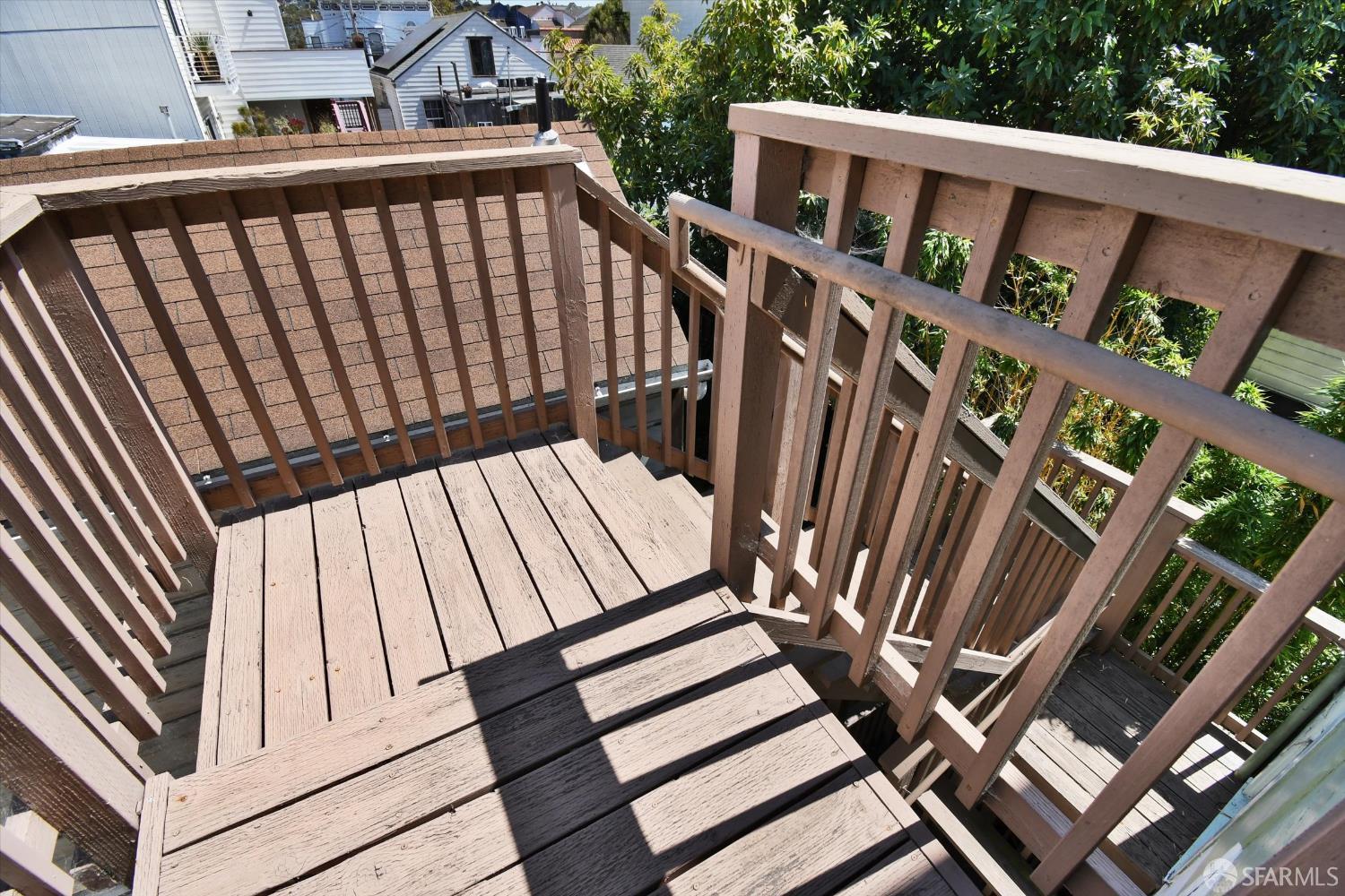 San Francisco, California 94110, United States, 5 Bedrooms Bedrooms, ,2 BathroomsBathrooms,Residential,Active,205147