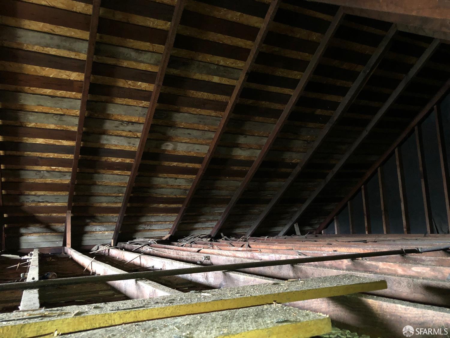 San Francisco, California 94110, United States, 5 Bedrooms Bedrooms, ,2 BathroomsBathrooms,Residential,Active,205147