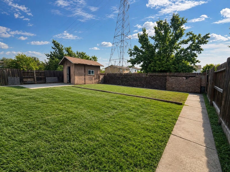 1179 Crescent Drive