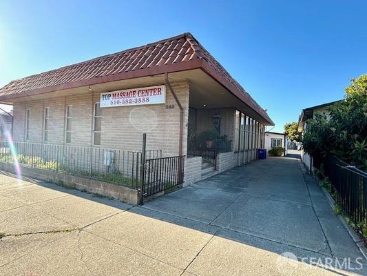 542 A ST, HAYWARD, CA 94541 - Image ead4544bb6febb80d161bfa111437bcc/3147185307