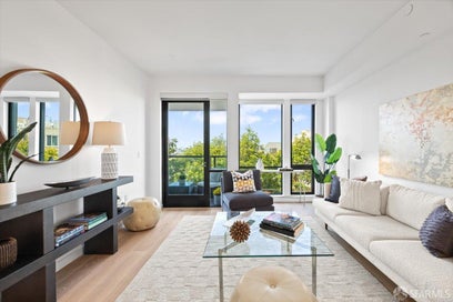 1650 Broadway Street 205 San Francisco CA 94109