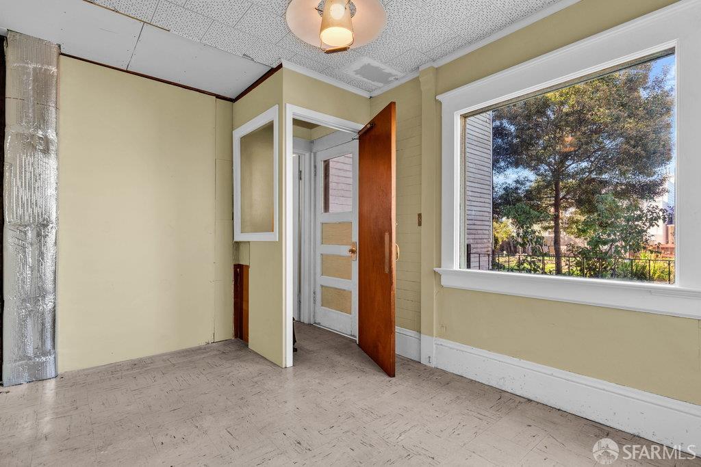 San Francisco, California 94121, United States, 3 Bedrooms Bedrooms, ,2 BathroomsBathrooms,Residential,Active,235998