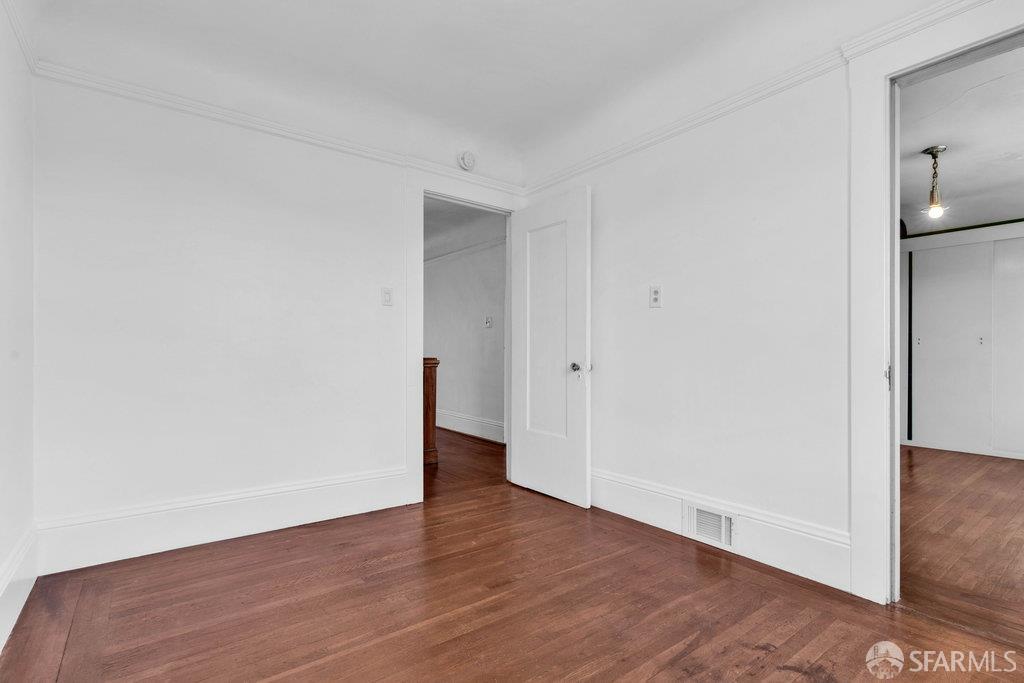 San Francisco, California 94121, United States, 3 Bedrooms Bedrooms, ,2 BathroomsBathrooms,Residential,Active,235998