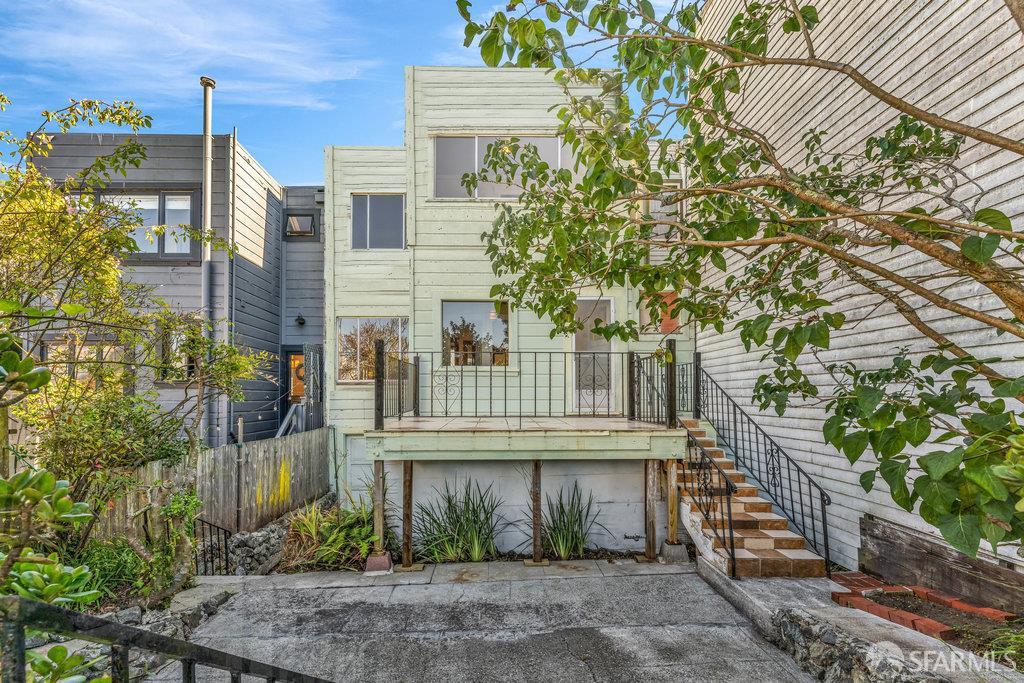 San Francisco, California 94121, United States, 3 Bedrooms Bedrooms, ,2 BathroomsBathrooms,Residential,Active,235998