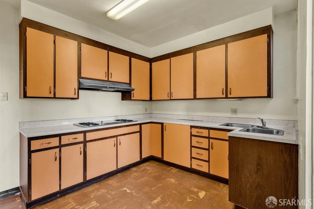 San Francisco, California 94121, United States, 3 Bedrooms Bedrooms, ,2 BathroomsBathrooms,Residential,Active,235998