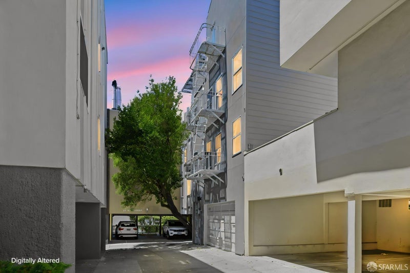 44 San Antonio Place
