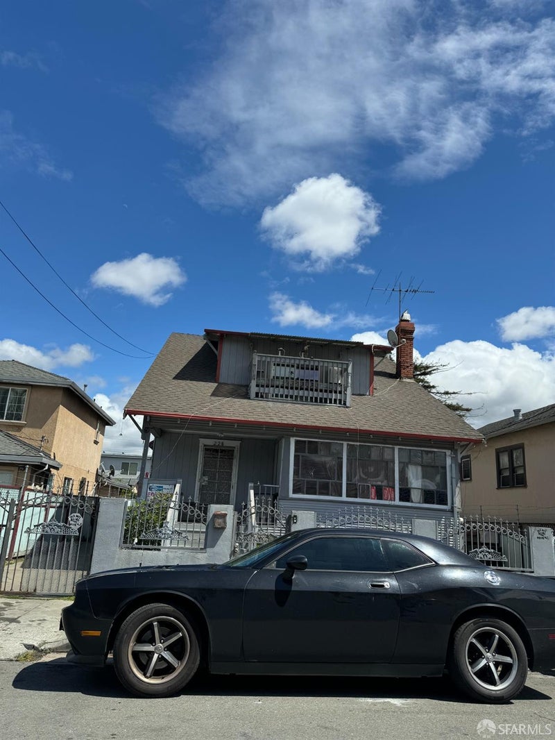 228 15th Street