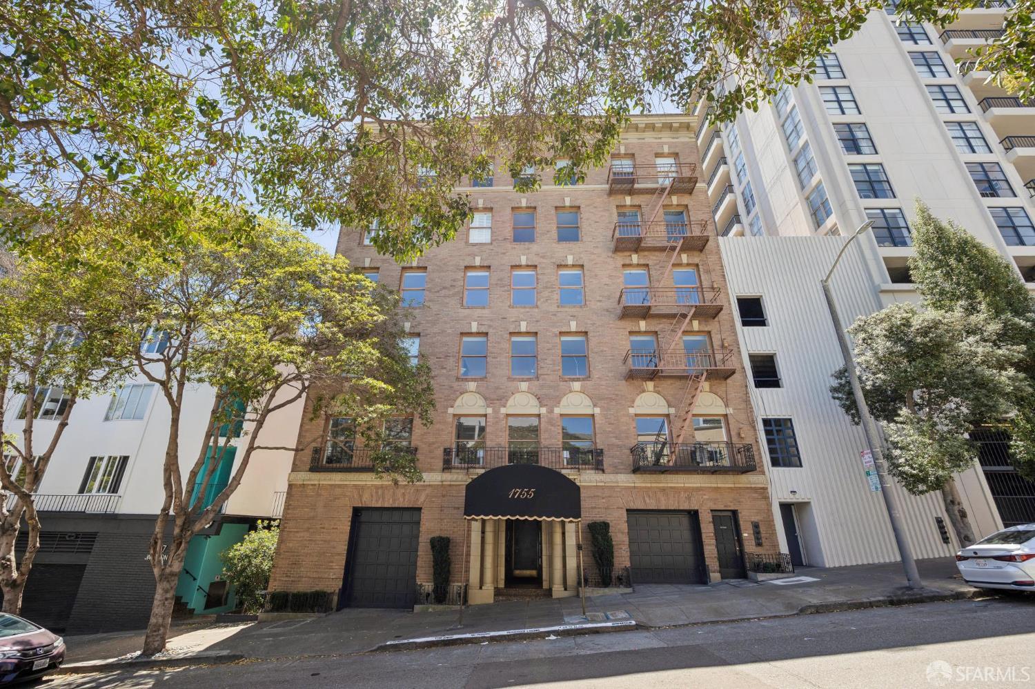 1755 Jackson Street 201